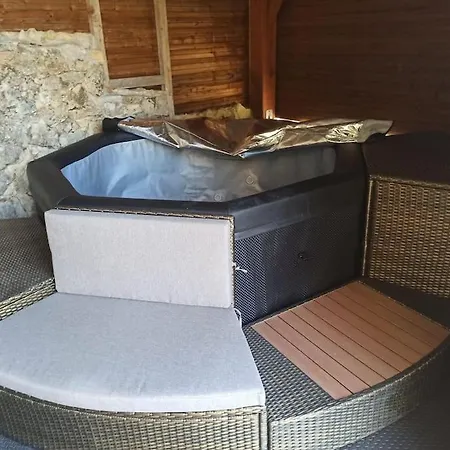 Holiday home La Francotine
